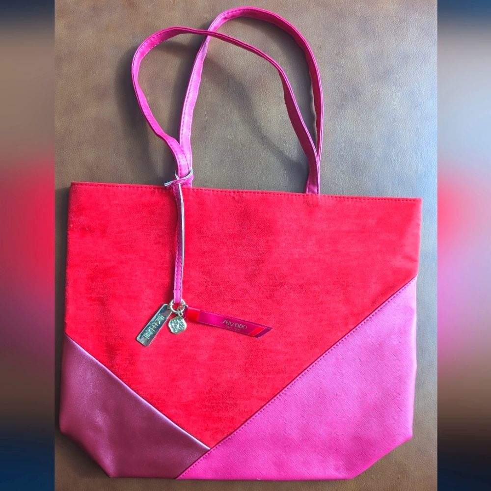 SHISEIDO Ginza Tokyo Large Red and Pink Tote Bags New